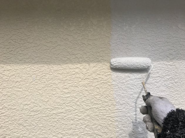 外壁の下塗り