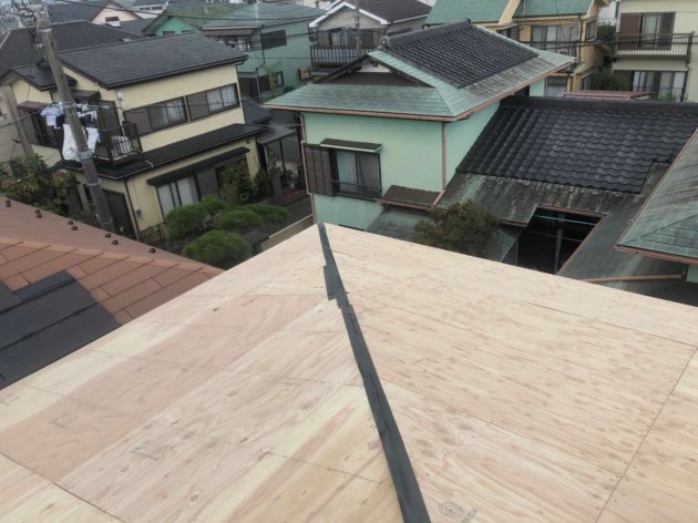 野地板設